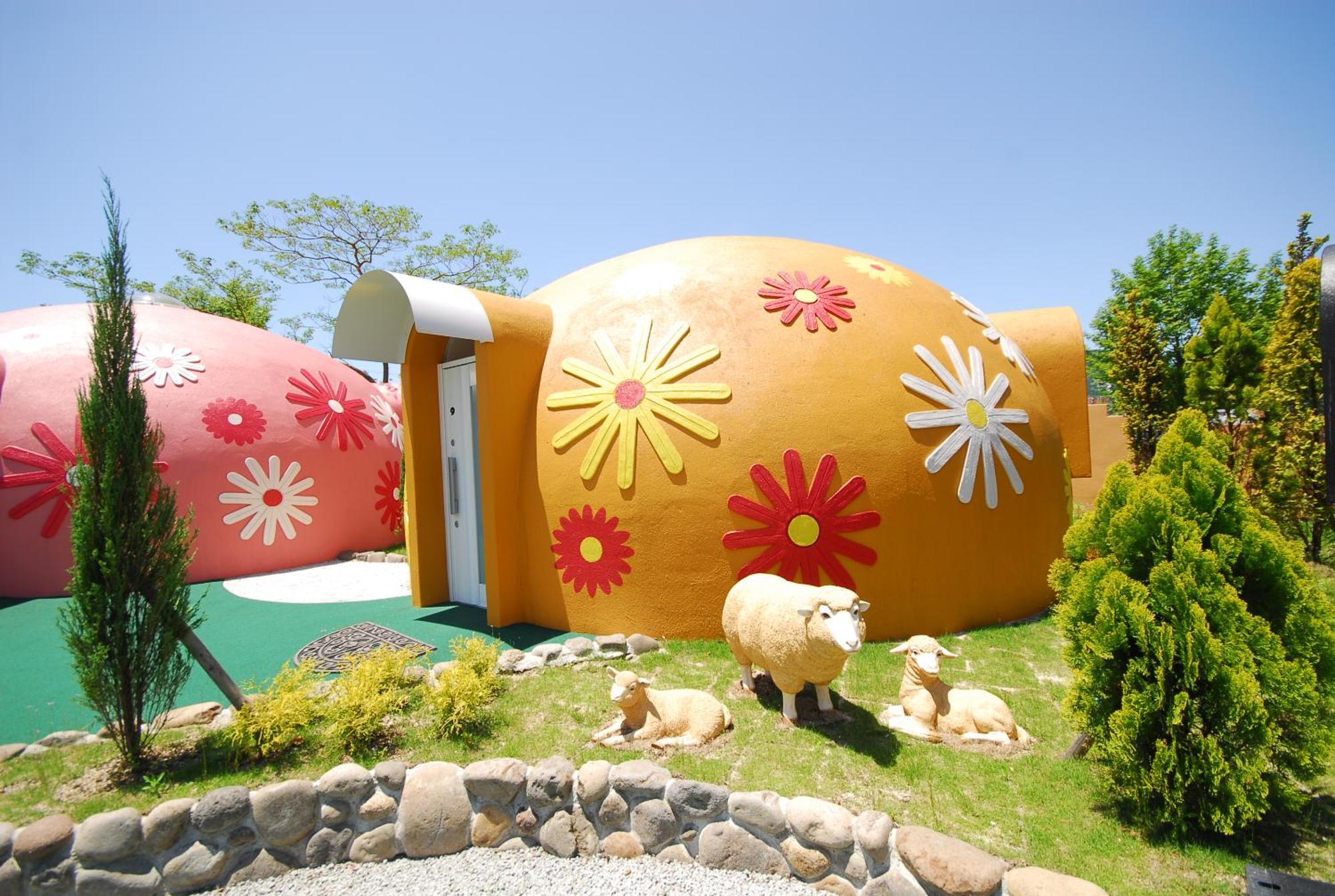 Aso Farm Land Hotel Minamiaso Exterior photo