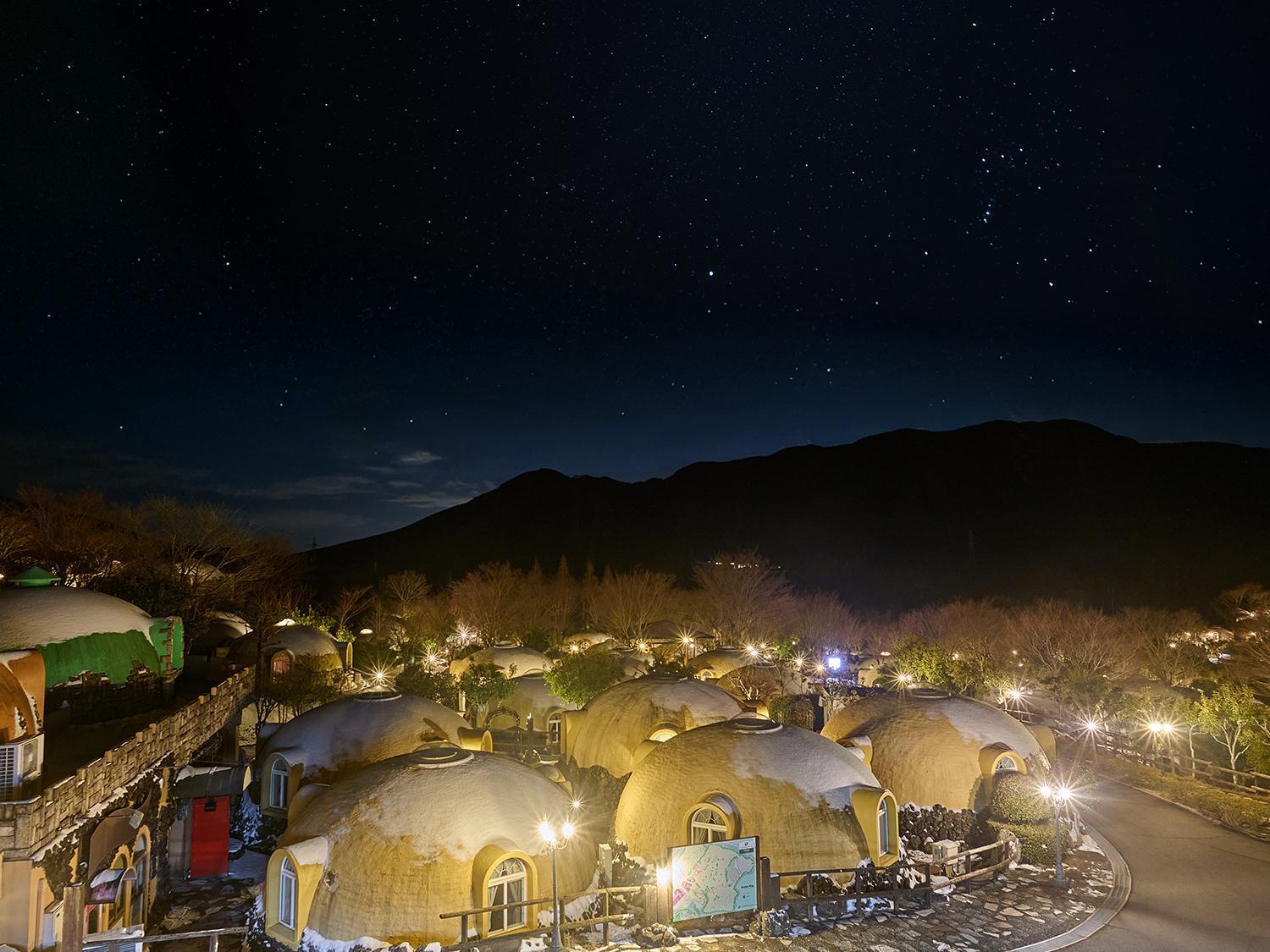 Aso Farm Land Hotel Minamiaso Exterior photo